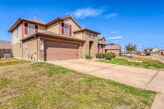 18010 Sonora Brook Ln in Richmond, TX - Foto de edificio - Building Photo