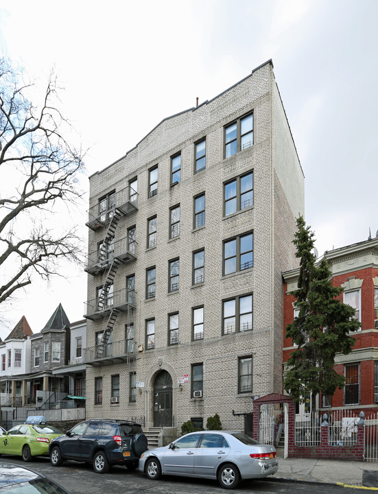 3144 Decatur Ave in Bronx, NY - Building Photo