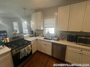 337 Highland Ave, Unit 2 in Somerville, MA - Foto de edificio - Building Photo