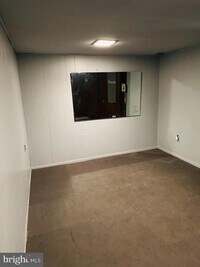 2119 Lardner St photo'