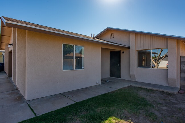 4597 W 18th Pl in Yuma, AZ - Building Photo - Building Photo