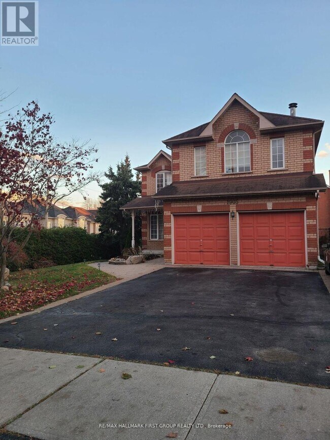 property at 1905 Pine Grove Ave