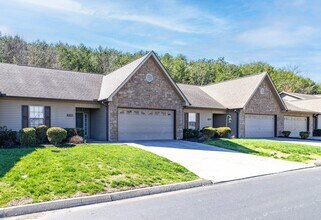 5104 Cates Bend Way in Powell, TN - Building Photo - Building Photo