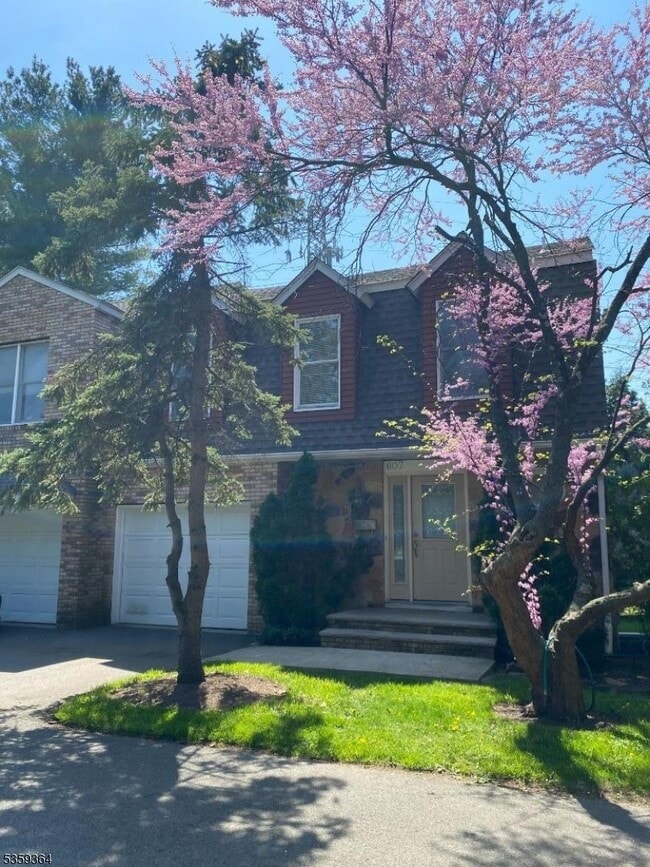 property at 607 Grove St