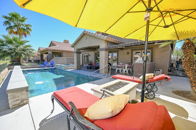 80172 Green Hills Dr in Indio, CA - Building Photo - Building Photo