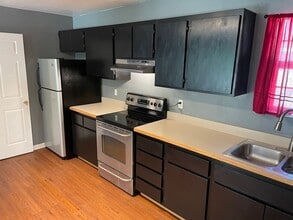 1613 Clay St in Shreveport, LA - Building Photo - Building Photo