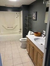 101 Valor St, Unit 101 valor st  sayre pa  18840 in Sayre, PA - Foto de edificio - Building Photo