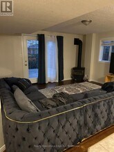 276 Watson Pkwy N in Guelph, ON - Building Photo - Building Photo