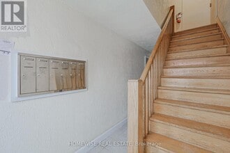 366 Mary St N in Oshawa, ON - Building Photo - Building Photo