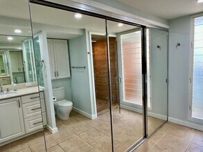 2895 Kalakaua Ave in Honolulu, HI - Building Photo - Building Photo