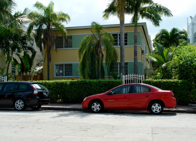 Jefferson Avenue Apartments in Miami Beach, FL - Building Photo - Building Photo