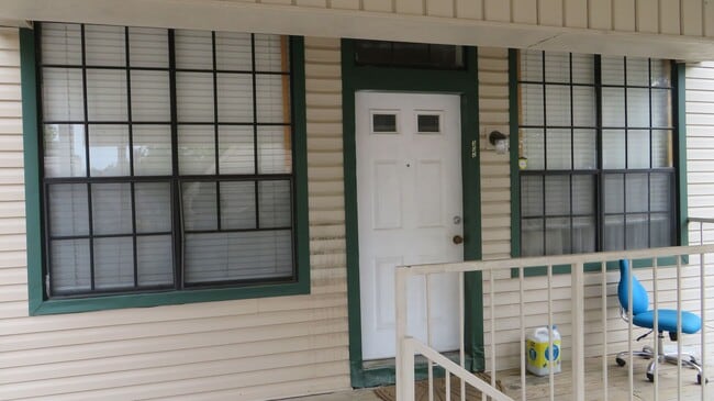 property at 2300 Leon St