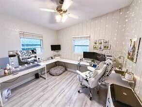 1228 Pineview Ave in Clearwater, FL - Building Photo - Building Photo