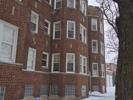 655 E 82nd St in Chicago, IL - Building Photo