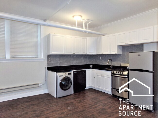 property at 2129 N Dayton St