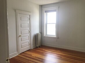 162 Fairview Ave-Unit -3L in Jersey City, NJ - Foto de edificio - Building Photo