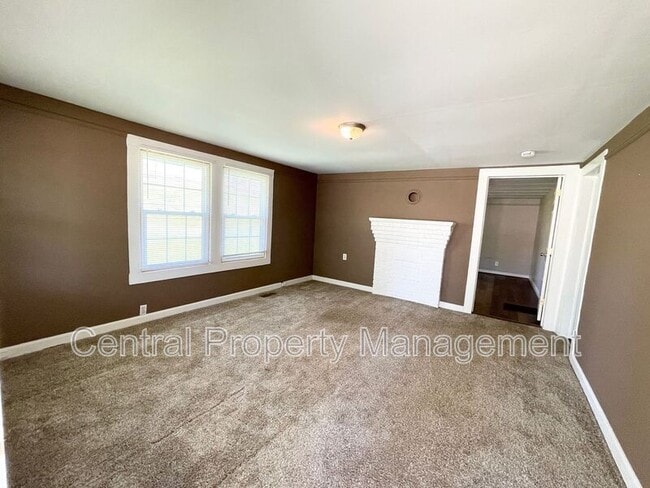 15 Patterson St in Greenville, SC - Building Photo - Building Photo