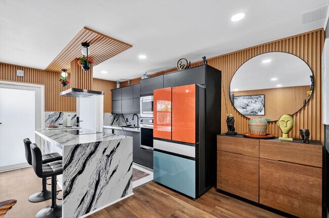 363 Washington Ave in Miami Beach, FL - Building Photo - Building Photo