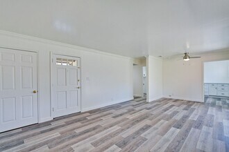 800 W Hacienda Ave in Campbell, CA - Building Photo - Building Photo