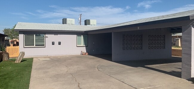 445 S Washington St in Chandler, AZ - Building Photo - Building Photo