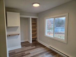 441 Rutherford Ave in Franklin, NJ - Foto de edificio - Building Photo