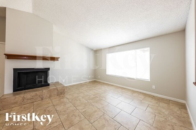 14406 Drury Ln in Fountain Hills, AZ - Building Photo - Building Photo