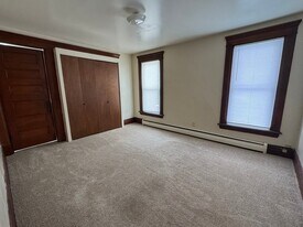 413 W Michigan Ave, Unit 1 in Augusta, MI - Building Photo