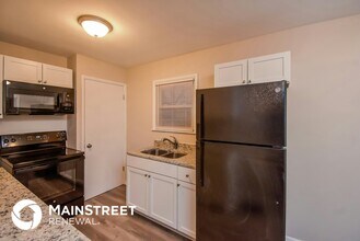 5234 E 20th St in Indianapolis, IN - Building Photo - Building Photo