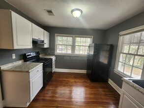 802 N Park St in Carrollton, GA - Building Photo - Building Photo