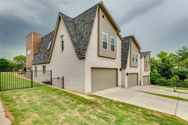 333 Oakbend Dr in Lewisville, TX - Building Photo