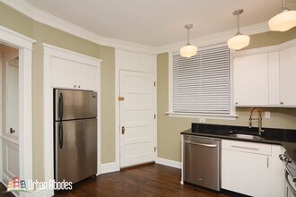 1938 W Berenice Ave, Unit 1 in Chicago, IL - Foto de edificio - Building Photo