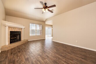 4127 W Spring House Dr in Fayetteville, AR - Building Photo - Building Photo