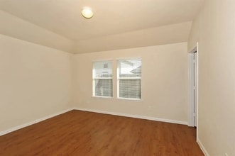 18731 Dennington Dr in Katy, TX - Building Photo - Building Photo