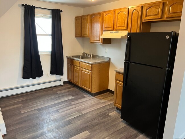 property at 4 Magnolia St