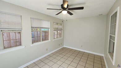 45 Skyway Dr in Warner Robins, GA - Building Photo - Building Photo