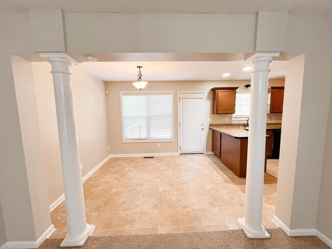 3438 Fox Meadow Way in Clarksville, TN - Building Photo - Building Photo