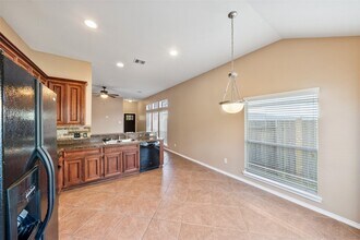 9307 Sunlit Park Dr in Humble, TX - Building Photo - Building Photo