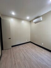 948 Westside Ave, Unit 2 in Jersey City, NJ - Foto de edificio - Building Photo