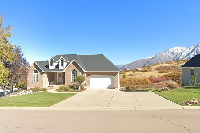 property at 116 W Salem Hills Dr