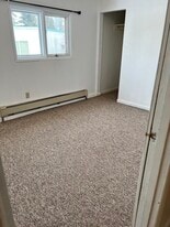 4404 Forrest Rd, Unit 2 in Anchorage, AK - Building Photo