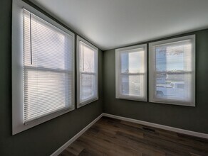 304 E Hill St in Champaign, IL - Building Photo - Building Photo