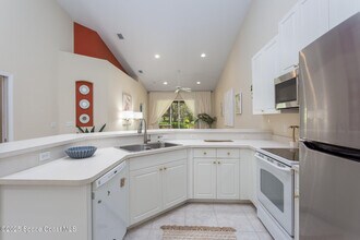 2530 Camberly Cir in Melbourne, FL - Building Photo - Building Photo