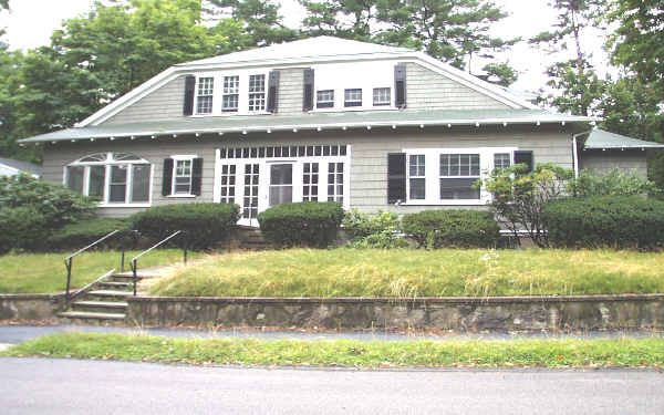 9 Appleby Rd in Wellesley, MA - Foto de edificio