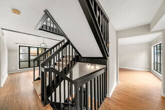 670 Highland Ct in Marietta, GA - Building Photo - Building Photo