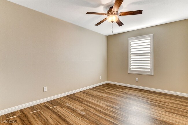 property at 888 Haven Oaks Pl