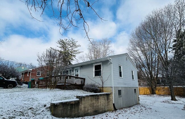 108 Broce Dr in Blacksburg, VA - Building Photo - Building Photo