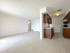 3412 Moonlight Ave-Unit -Unit A in El Paso, TX - Building Photo - Building Photo