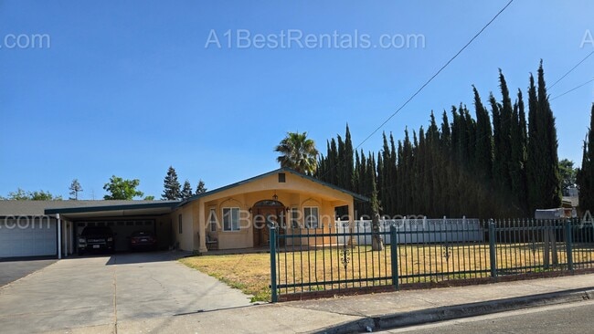 property at 3832 Sierra St