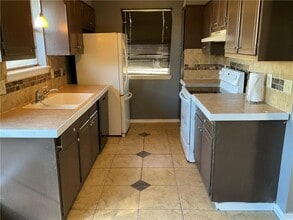 11826 Jolson Dr in Baton Rouge, LA - Building Photo - Building Photo