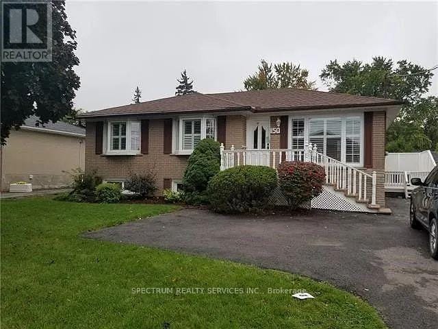 150 Ontario St S in Milton, ON - Building Photo